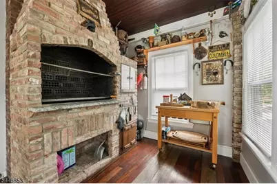 158 Lincoln Ave, Elizabeth, NJ 07208 - Photo 15