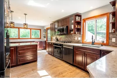 62 Two Bridges Rd, Lincoln Park, NJ 07035 - Photo 11