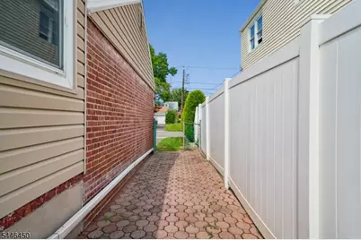 754 Dykes Ter, Union Township, NJ 07083 - Photo 25