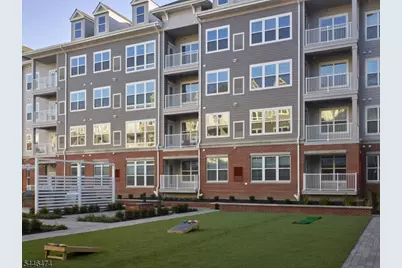 100 Eisenhower Pkwy #C1, Livingston, NJ 07039 - Photo 27