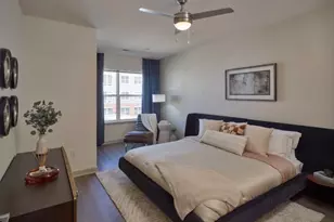 100 Eisenhower Pkwy, Livingston, NJ 07039 - Photo 19