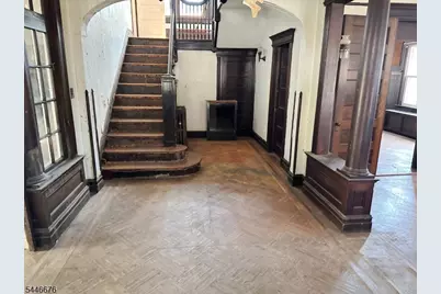 86 Hawthorne Ave, East Orange, NJ 07018 - Photo 17