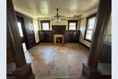 86 Hawthorne Ave, East Orange, NJ 07018 - Photo 5