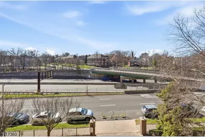 60 Parkway Dr, East Orange, NJ 07017 - Photo 3