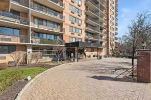 60 Parkway Dr, East Orange, NJ 07017 - Photo 23