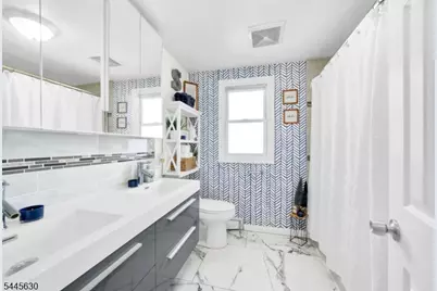 219 Burroughs Ter, Union Township, NJ 07083 - Photo 13