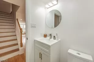 24 Van Pelt Pl, Little Falls Township, NJ 07424 - Photo 21