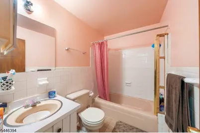 34 Young Ave, Hillside, NJ 07205 - Photo 7