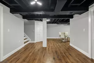 429 Wheatsheaf Rd, Roselle, NJ 07203 - Photo 27