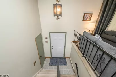 6 Ash Ln, Parsippany, NJ 07034 - Photo 3