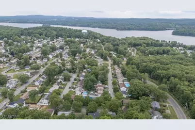 6 Ash Ln, Parsippany, NJ 07034 - Photo 39