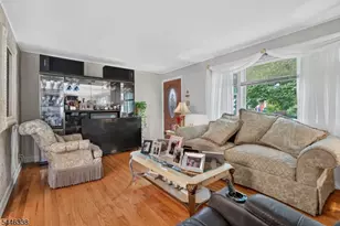 105 Baldwin Pl, Bloomfield, NJ 07003 - Photo 11