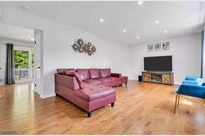 14 Dumont Round, Hillsborough Township, NJ 08844 - Photo 5