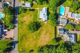 34 Leiv Eirikson Ave, Franklin Township, NJ 08540 - Photo 3