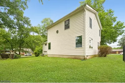46 Lidgerwood Pkwy, Morristown, NJ 07960 - Photo 31