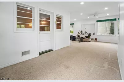 46 Lidgerwood Pkwy, Morristown, NJ 07960 - Photo 11