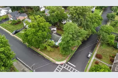 46 Lidgerwood Pkwy, Morristown, NJ 07960 - Photo 33