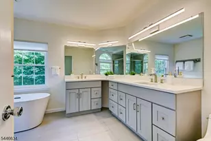 56 Liberty Ridge Rd, Bernards Township, NJ 07920 - Photo 23