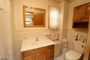 15 Darcy St, Newark, NJ 07105 - Photo 9