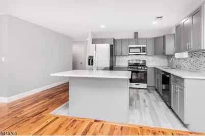 282 W Runyon Street #2, Newark, NJ 07108 - Photo 5