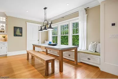 281 Long Hill Dr, Millburn Twp., NJ 07078 - Photo 15