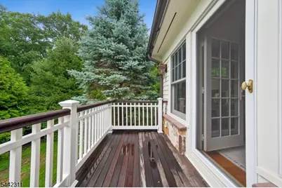 281 Long Hill Dr, Millburn Twp., NJ 07078 - Photo 29