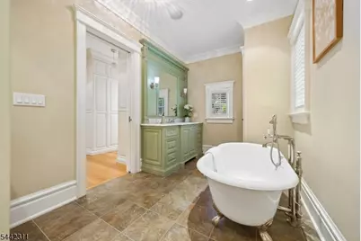 281 Long Hill Dr, Millburn Twp., NJ 07078 - Photo 25