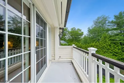 281 Long Hill Dr, Millburn Twp., NJ 07078 - Photo 33