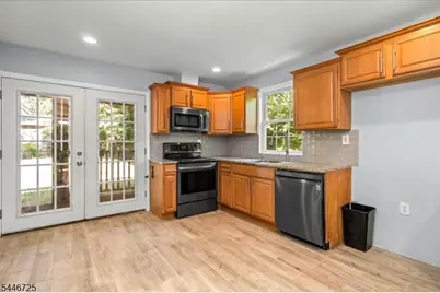 139 Harris Ave, Hopatcong, NJ 07874 - Photo 13