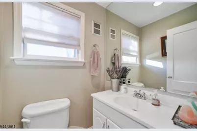 14 Edgewood Ter, Millburn, NJ 07041 - Photo 11