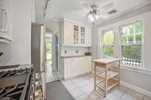 14 Edgewood Terrace, Millburn, NJ 07041 - Photo 9