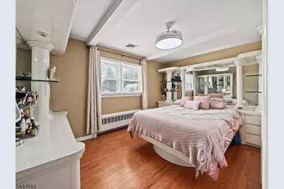 79 Susan Ct, Clifton, NJ 07012 - Photo 13