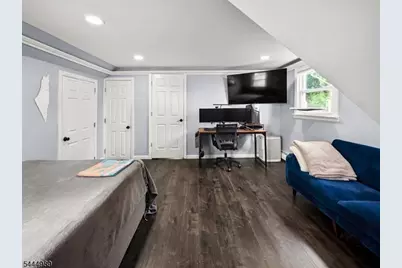 79 Susan Ct, Clifton, NJ 07012 - Photo 17