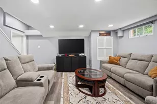79 Susan Ct, Clifton, NJ 07012 - Photo 23