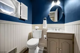 1094 Cambridge Ln, Bridgewater, NJ 08807 - Photo 19