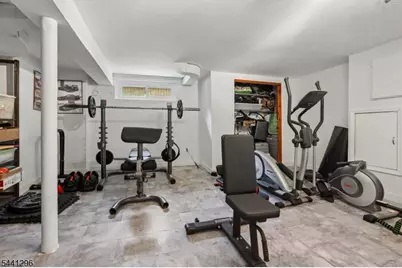 28 Warwick Cir, Springfield, NJ 07081 - Photo 23