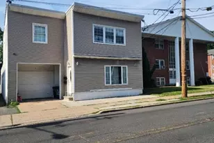 245 W Grand, Elizabeth, NJ 07202 - Photo 3