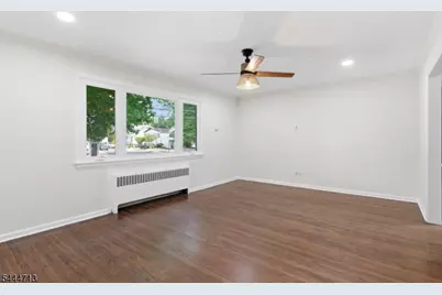 322 Broughton Ave, Bloomfield, NJ 07003 - Photo 3