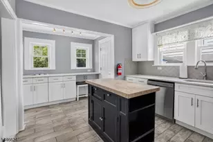 58 S Prospect St, Verona, NJ 07044 - Photo 7