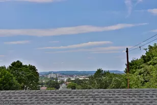 39 Chestnut St, Wallington, NJ 07057 - Photo 15