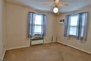 39 Chestnut St, Wallington, NJ 07057 - Photo 11