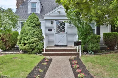 39 Chestnut St, Wallington, NJ 07057 - Photo 1