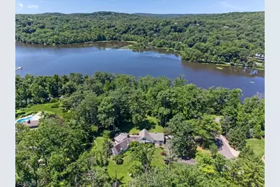 23 The Crossway, Kinnelon, NJ 07405 - Photo 3