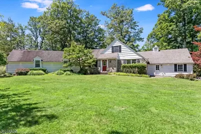 23 The Crossway, Kinnelon, NJ 07405 - Photo 1