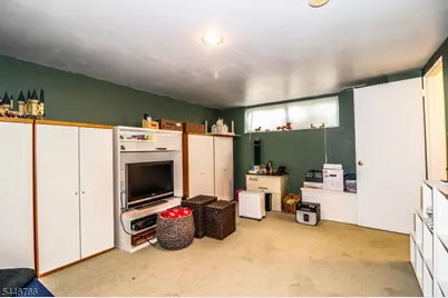136 Coburn Ln, Franklin Township, NJ 08873 - Photo 25