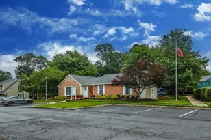 136 Coburn Ln, Franklin Township, NJ 08873 - Photo 33