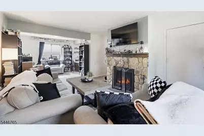 17 Great Gorge Ter, Vernon Twp., NJ 07462 - Photo 7