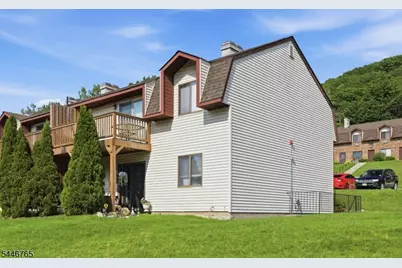 17 Great Gorge Ter, Vernon Twp., NJ 07462 - Photo 5