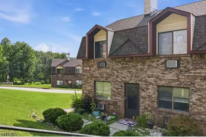 17 Great Gorge Ter, Vernon Twp., NJ 07462 - Photo 3