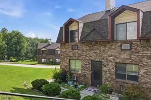17 Great Gorge Terrace, Vernon Twp., NJ 07462 - Photo 3